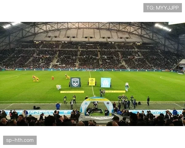 马赛启动韦洛德罗姆球场部分看台翻新工程，预计十月完工